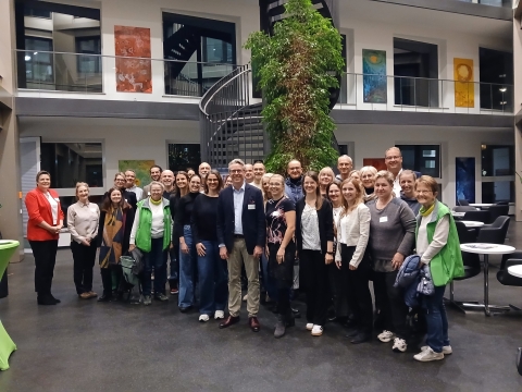 Im Thüringer Kompetenznetzwerk tauschen sich künftig 15 Kliniken, Praxen und Institutionen aus ganz Thüringen aus. Zwölf weitere haben bereits ihr Interesse bekundet. Foto: Lott/UKJ