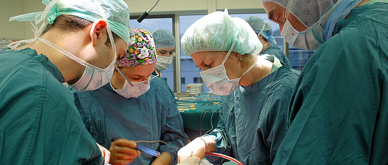 Kinderchirurgie Jena - Direktorin der Kinderchirurgie Prof. Dr. med ...